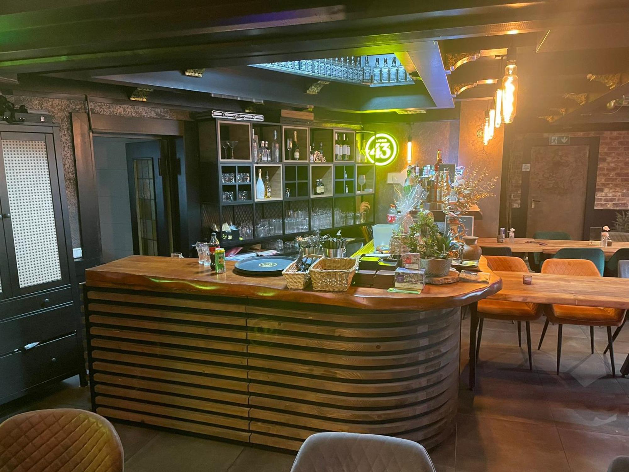 Jakz Hotel Хертен Екстериор снимка